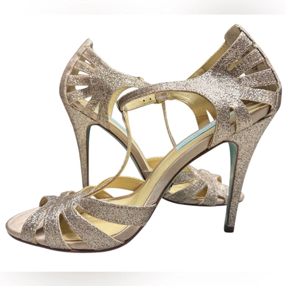 Betsey Johnson Tee Gold Glitter T-Strap High Heel Shoes Size 8 - Picture 5 of 14